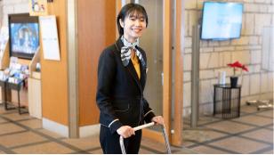 企業実習中の学生