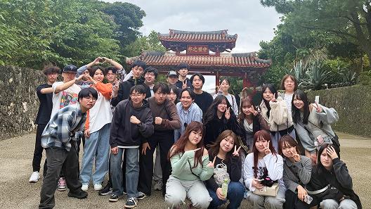 沖縄での集合写真