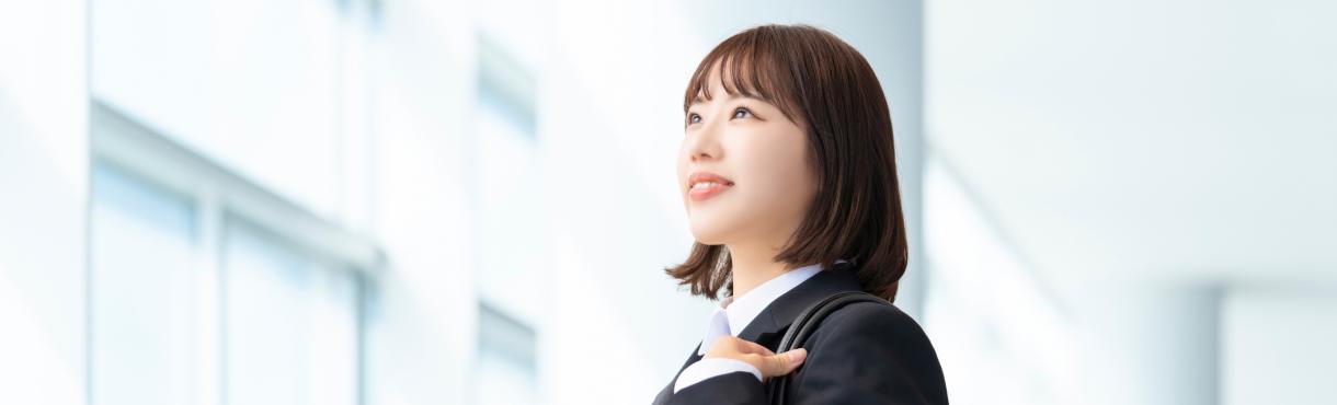 就職活動をしている学生のイメージ画像